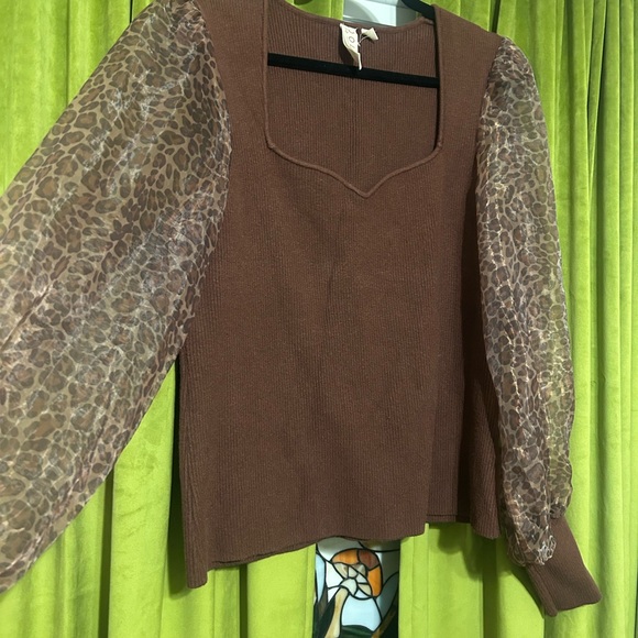 Anthropologie Dolan Puff Sleeve Top - Picture 2 of 8